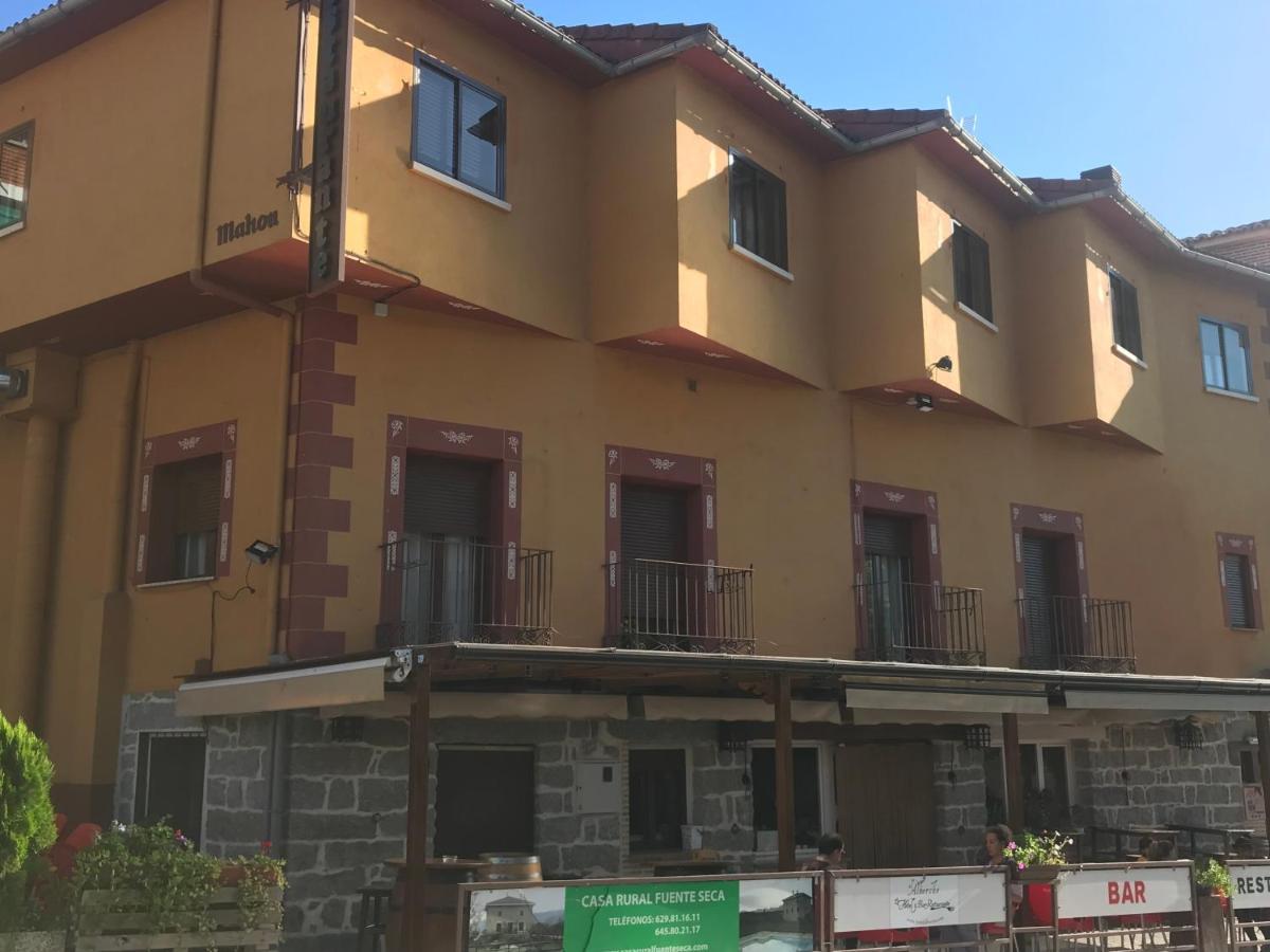 Hotel Rural El Alberche Burgohondo Exterior photo